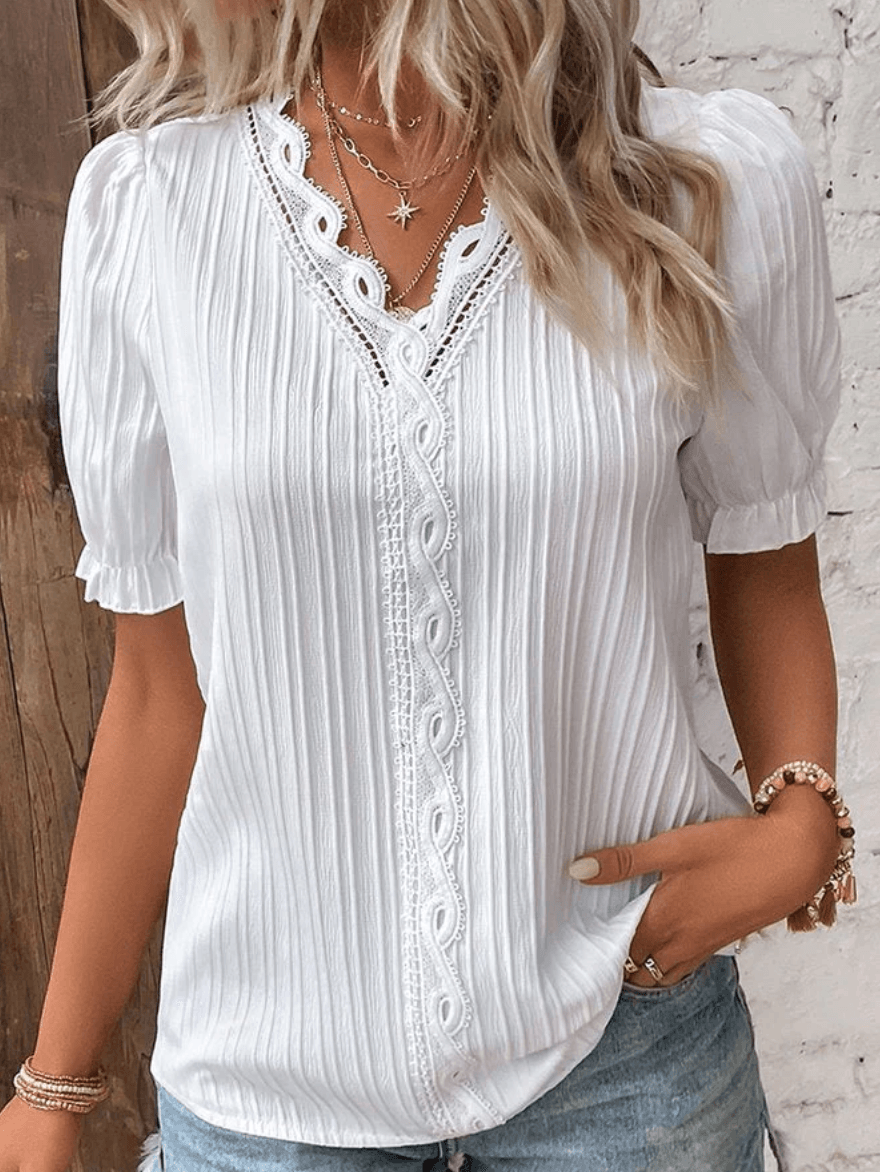 ella-shirt-or-elegant-dames-overhemd-met-kant-carla-moda-1.png